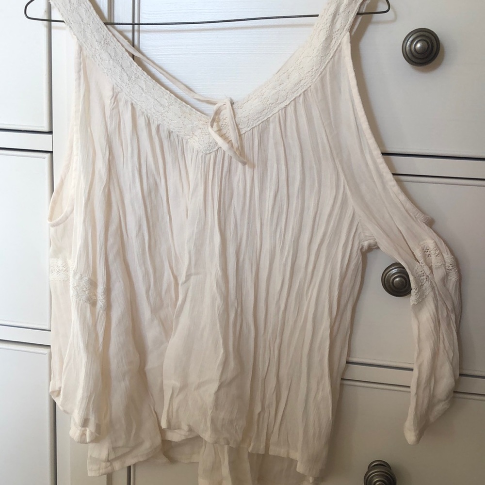 cream hollister off the shoulder top
